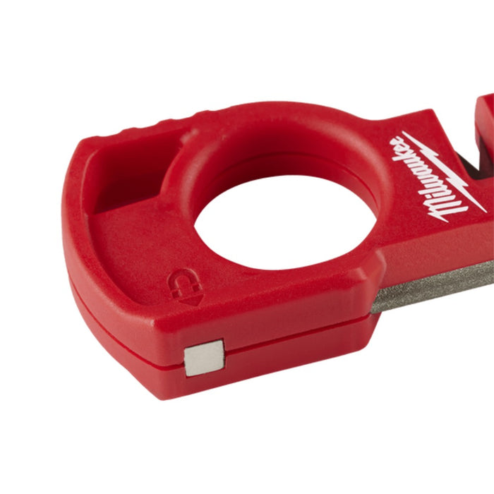 milwaukee-48221590-compact-knife-sharpener.jpg