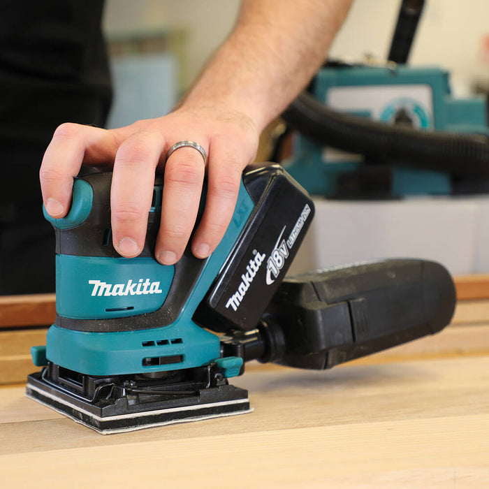 makita-dbo480sf-18v-3-0ah-1-4-sheet-cordless-finishing-sander-combo-kit.jpg