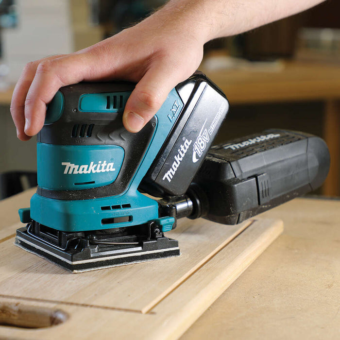 makita-dbo480sf-18v-3-0ah-1-4-sheet-cordless-finishing-sander-combo-kit.jpg