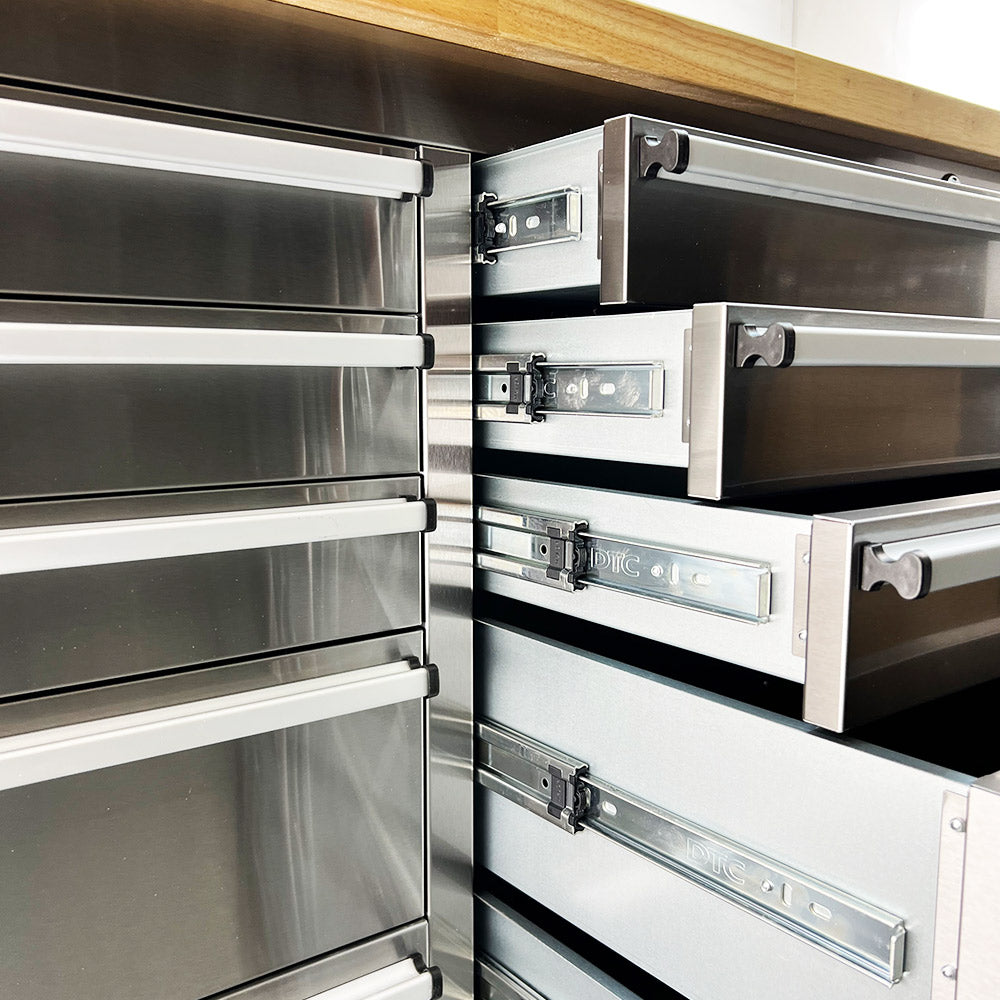 Pittsburgh P00002 72" 15 Drawer Stainless Steel Roller Tools