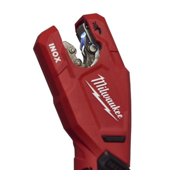 milwaukee-m12pcss0-12v-cordless-stainless-steel-pipe-cutter-skin-only.jpg