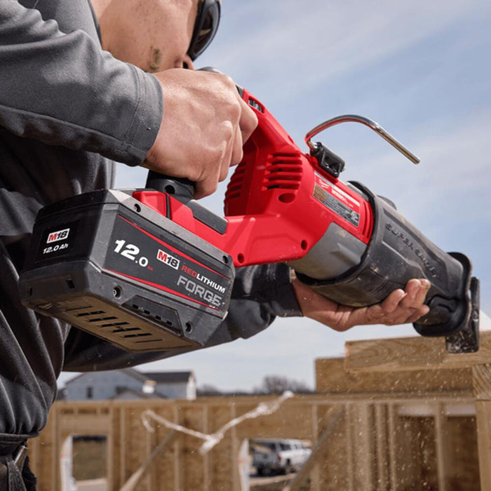 milwaukee-m18fb12-18v-12-0ah-li-ion-redlithium-forge-cordless-battery.jpg