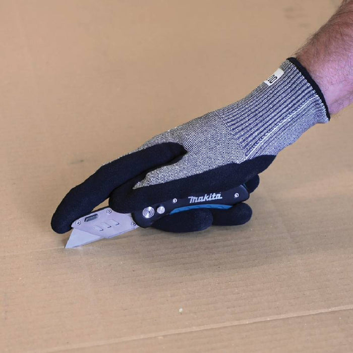 Makita B-90358 Medium C5 Cut Resistant Nitrile Gloves