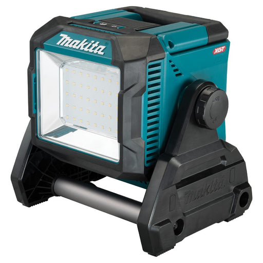 makita-ml005gx-40v-max-18v-cordless-led-worklight.jpg
