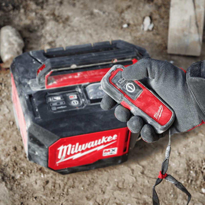 milwaukee-mxfcvbc-0-mx-fuel-cordless-briefcase-concrete-vibrator-skin-only.jpg